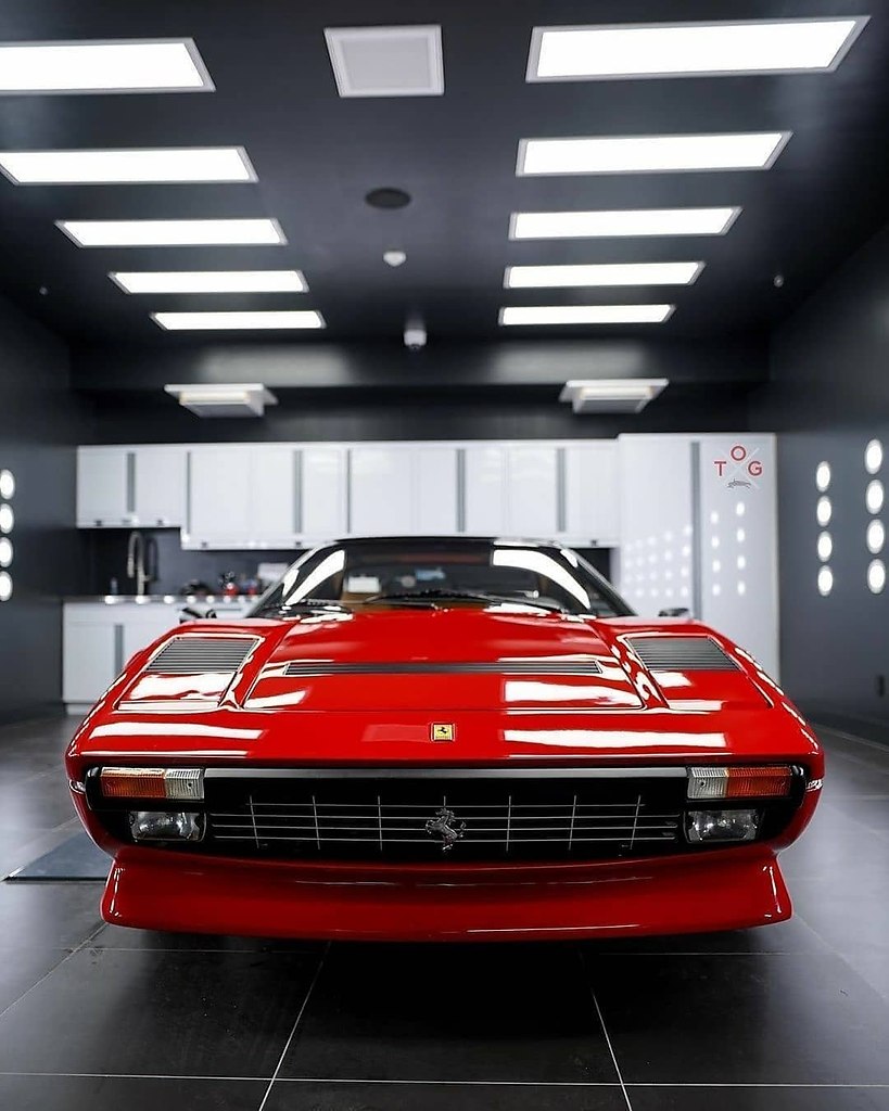 #Ferrari@autocult