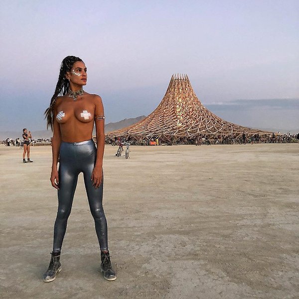  Burning Man.o  o? - 3