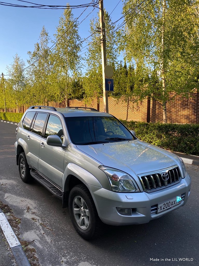  Toyota Land Cruiser Prado 120.  281 000 .Aoo      ...