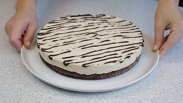 Брауни с муссом из маршмеллоу. Самые вкусные торты рецепты с фото. Торты домашние фото. Самый ... - 2