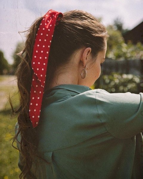 Мы с тобой ведь ещё обязательно случимся где-нибудь. Одним прекрасным днём просто столкнёмся на ...