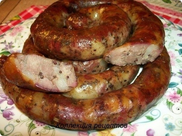 Домашняя колбаса с сыром!).Ингредиенты:-Индейка – 1 кг-Куриное филе – 700-800 г-Жирная курица – 200 ...