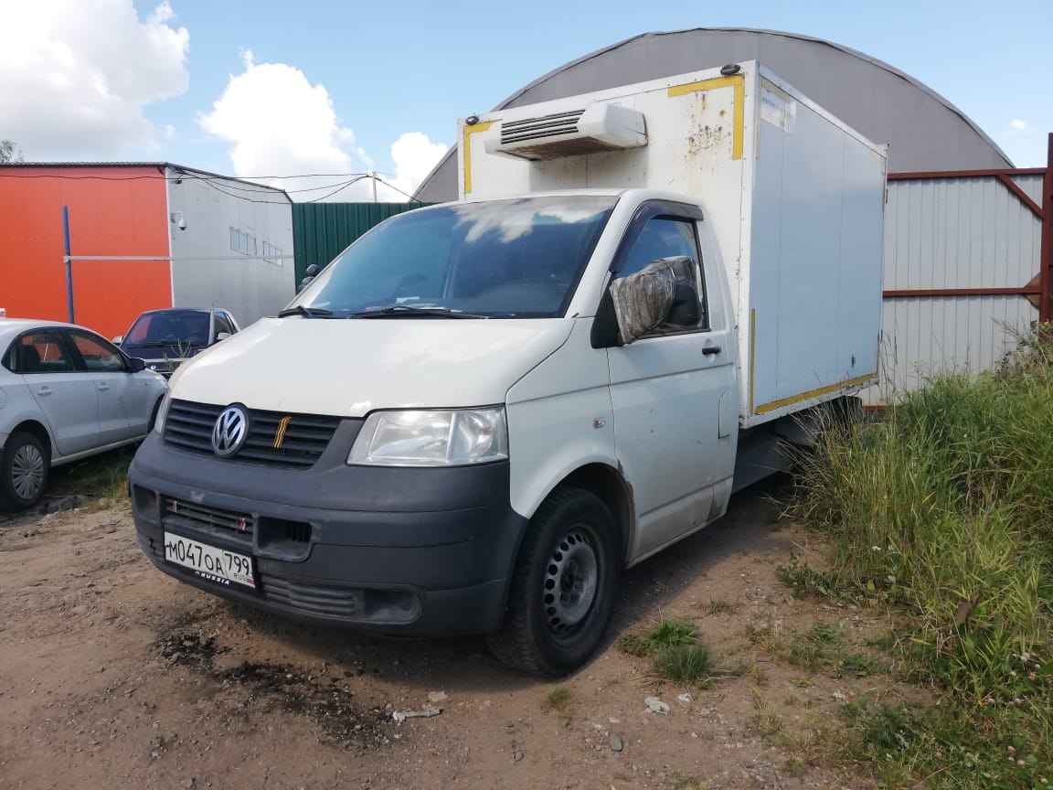    Volkswagen transporter t5.     ...