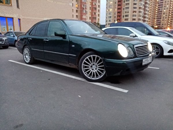 Продам W210. 1997г 2.3 на механике В машину вложено куча средств, времени и сил. Не гнилой. Техника ... - 6