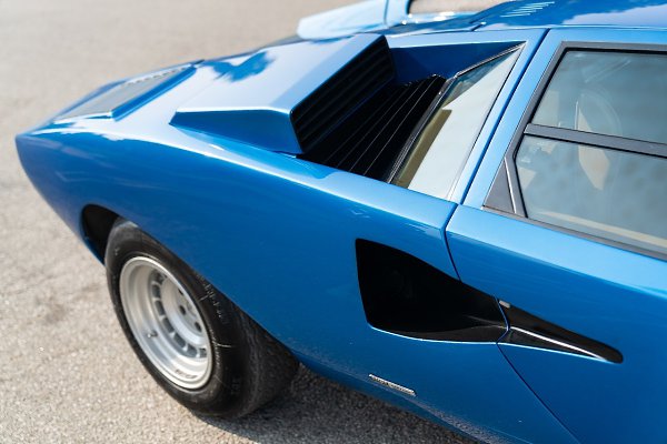 #Lamborghini@autocult #Countach@autocult - 8