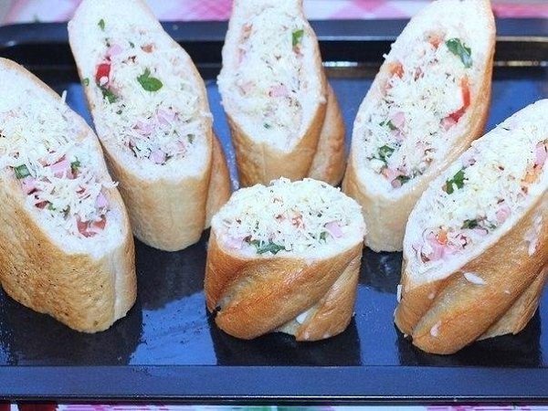 Хлебные стаканчики из багета.Такие стаканчики можно съесть не только дома, но и взять с собой на ... - 8