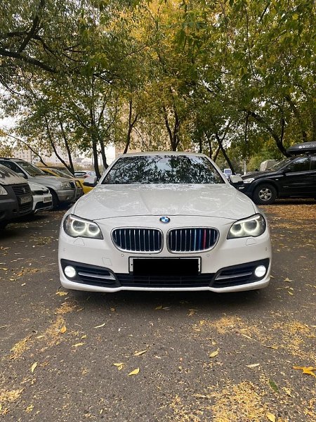 BMW 520i.2013 . .  184 ..3   (  2)  ...