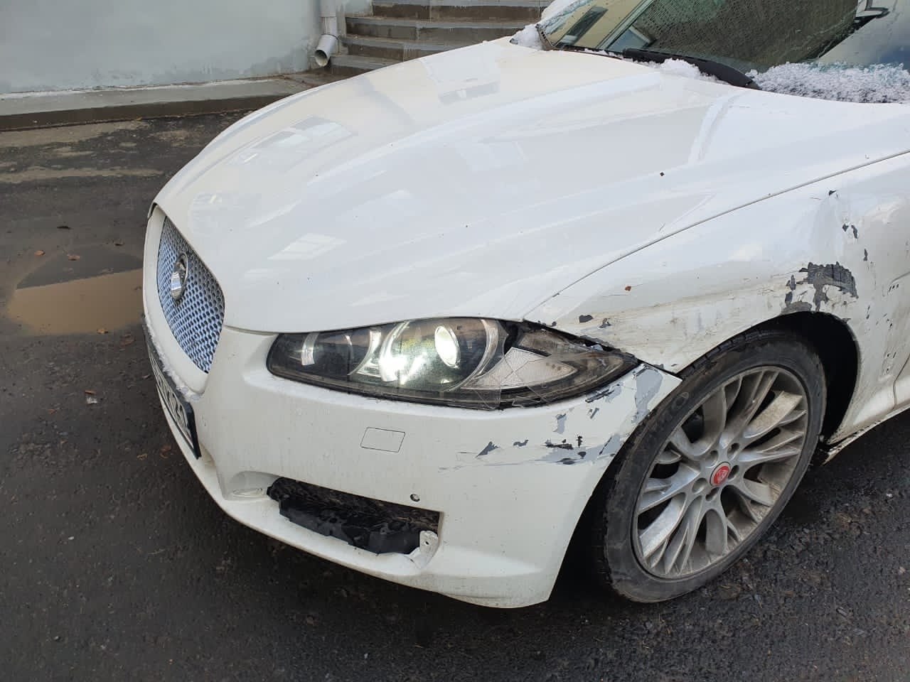 JAGUAR XF.2015    780.000  7 (960) 019-17-37   2.0 (240 ..) ...