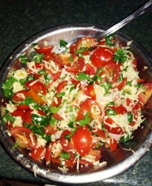 Несложные салатики на каждый день .Итак, очень простые и очень вкусные салаты! Салат