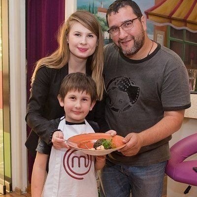 Помню её ещё из серий Эралаша. Она всегда такая интересная была! Вы же тоже смотрели?)).А сыночек ... - 5
