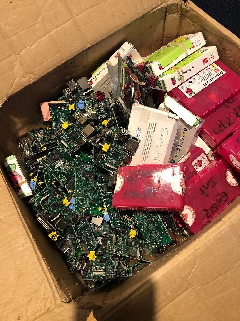    eBay   220   Raspberry Pi Model B  61 ,   ...