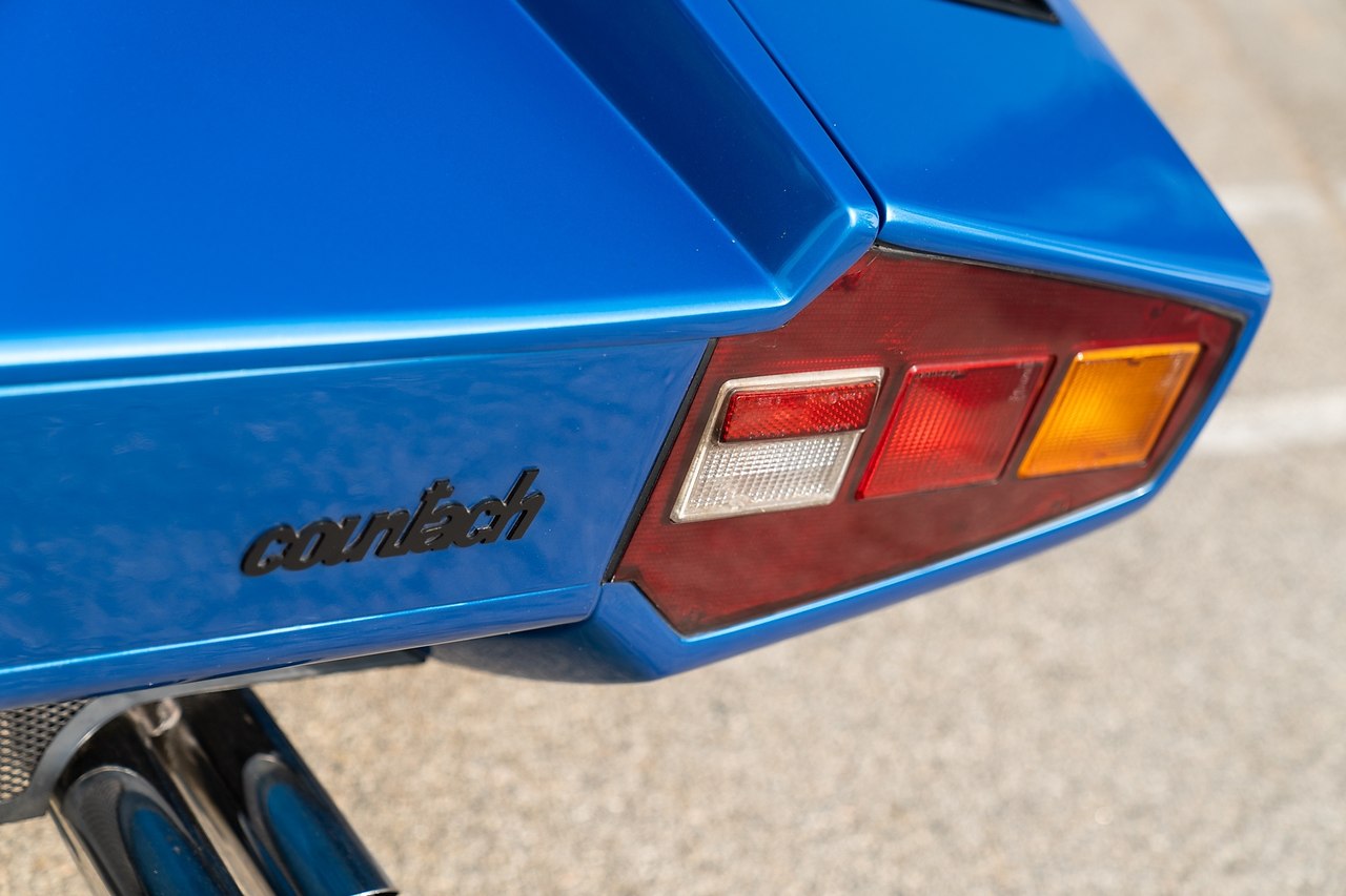 #Lamborghini@autocult #Countach@autocult - 6