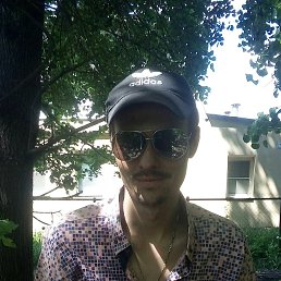 ������, ������, 32 ����