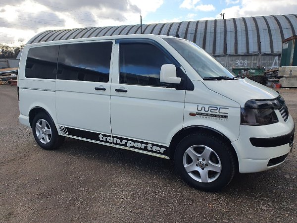 Volkswagen Transporter T5 заводской пассажир. 2005 г.в 2.5 турбо дизель Я собственник Обмен только ...