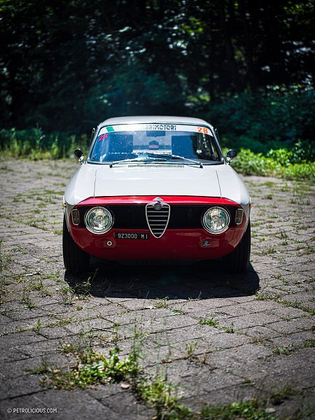 #AlfaRomeo@autocult - 2