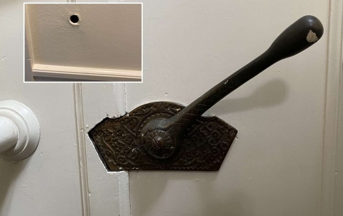 P  e.  e cc a, ne  -    e,  ...