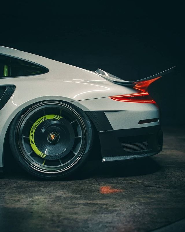 #Porsche@autocult - #FYSMart - 2