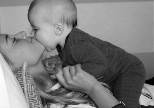 Сына родила, дом есть. Завтра лопату куплю, дерево посажу и все — я мужик!!!