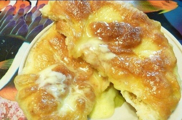 ПЫШКИ СО СМЕТАНОЙ И САХАРОМ.Частенько я жарю румяные и ароматные пышки к чаю. Делаются они очень ...