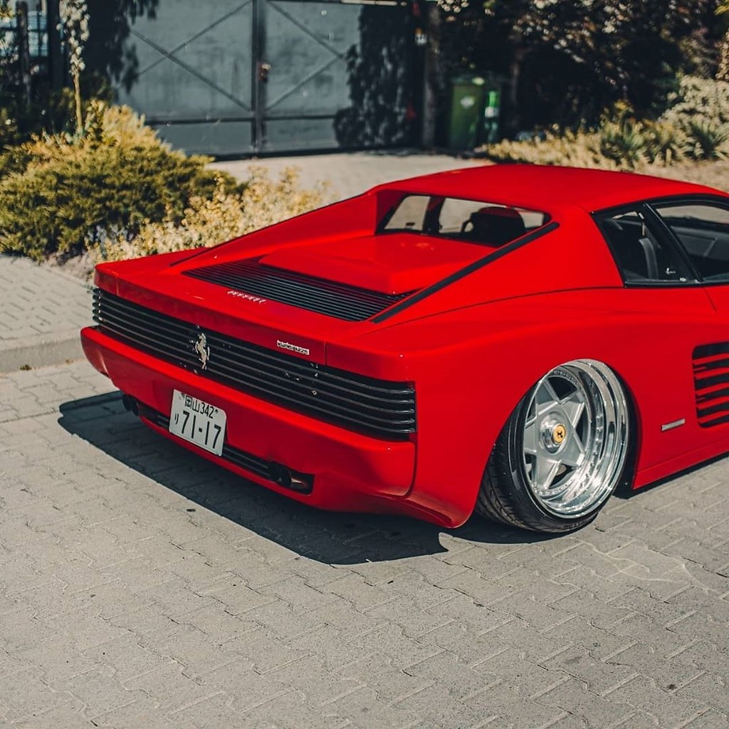 #Ferrari@autocult - 5