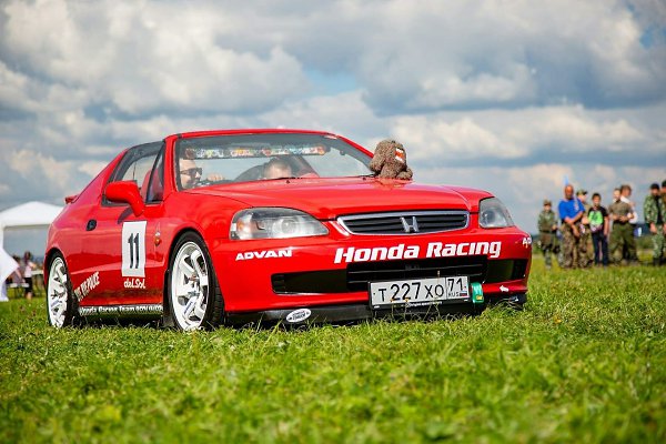 Honda crx delsol. Тула, 330к.Тарга, крыша снимается в ручную.Контрактный вписанный в документы ... - 2