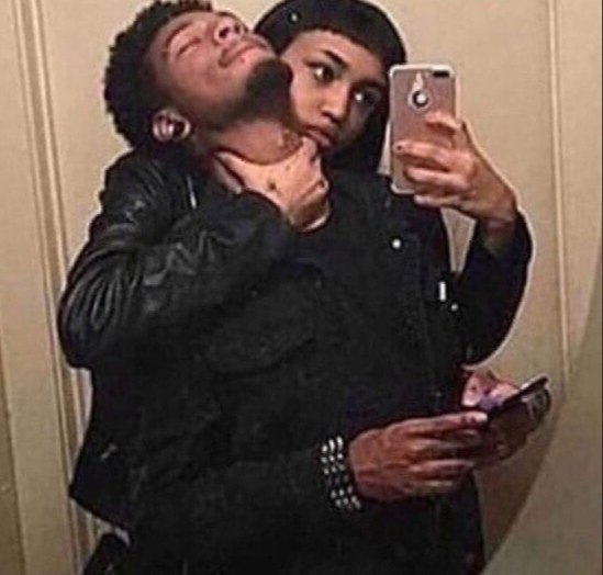 Стоило лишь ей написать первой и понеслось... - 2