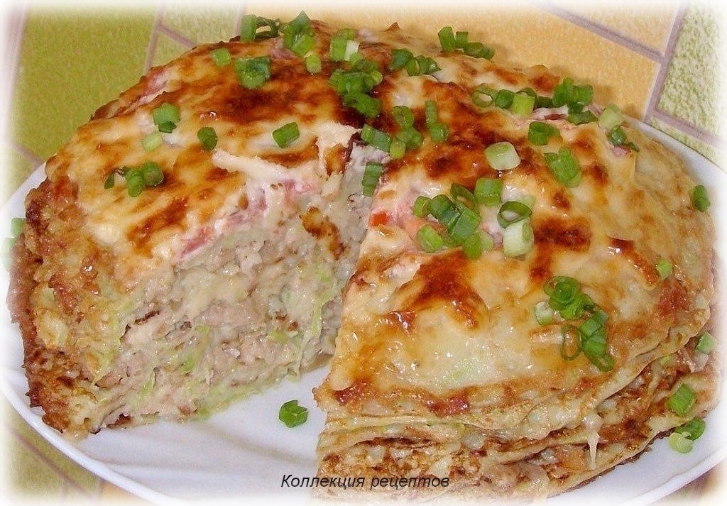 Кабачково-сырный тортик с мясом.Ингредиенты:Кабачок-300 гр.Сыр-100 гр.Яйцо-1 шт.Мука-2 стол.л.Соль, ...
