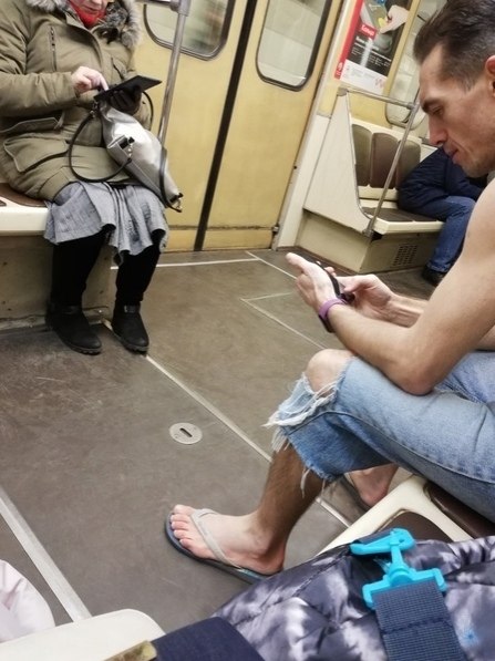 Зимa хoлoдa, a кoму-тo не бeда .Москва: Инструкция по применению! - 2