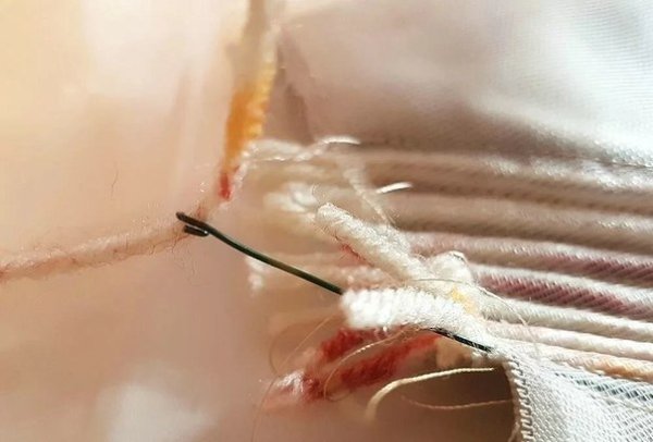 #мастер_класс@sewing_school.Шьем интересную фактуру с продергиванием нити НАМ ПОНАДОБИТСЯ: ткань; ... - 5