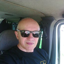  El Medico (),  -  29  2020