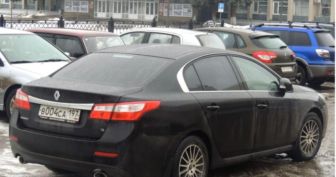 Renault Latitude 2.5AT v6 (177.).  :2011 .    500000.  : ... - 2