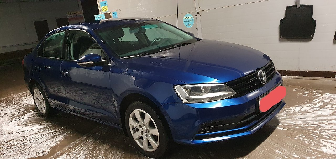  vw jetta 2015..  1,6 . 105.. 570000.