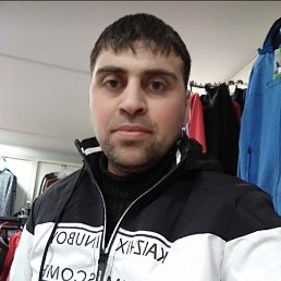 Bond, ������, 43 ����