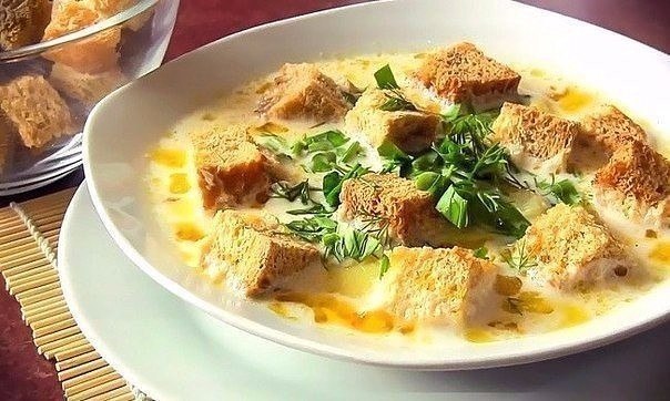 Сырный супчик на скорую руку . Сырный суп — это быстрое, сытное и согревающее блюдо. Смело зовите ...