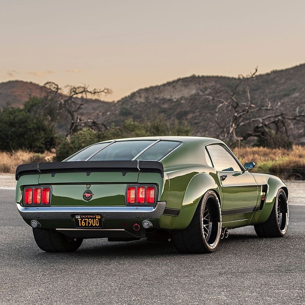 #Ford@autocult #Mustang@autocult - 9