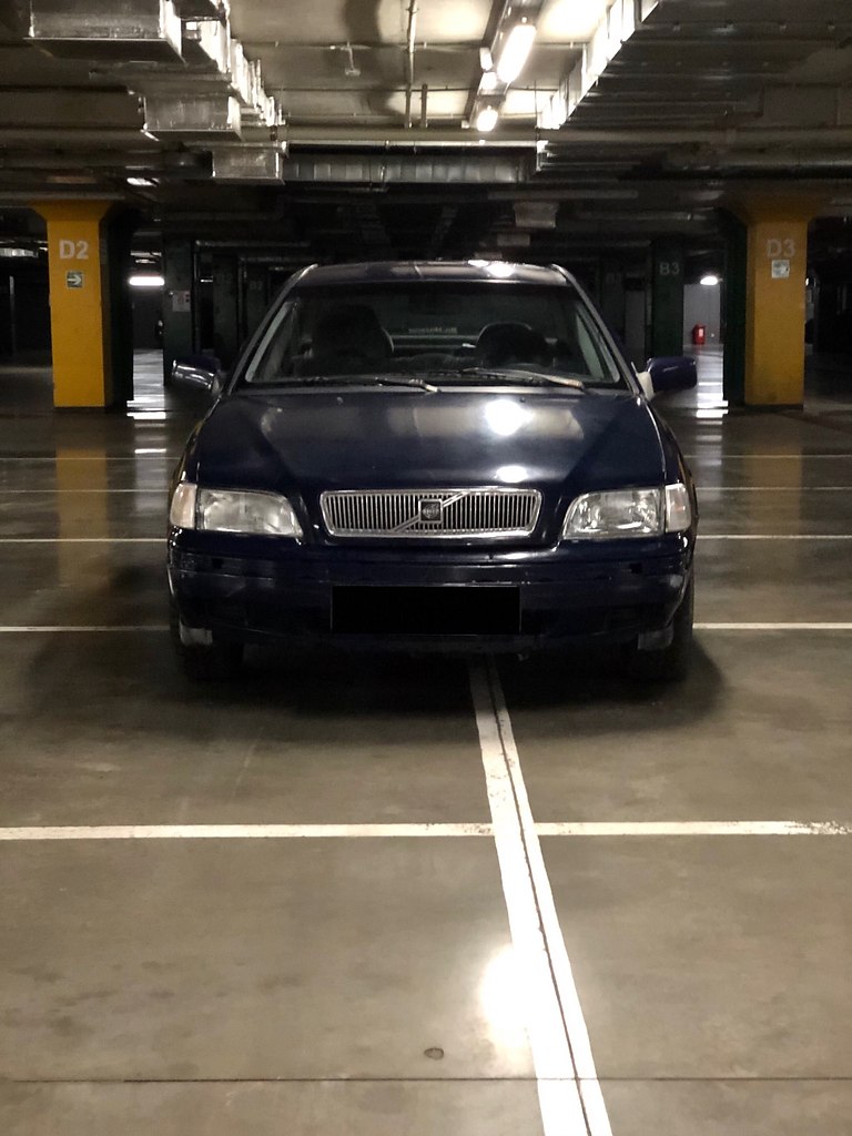 .     Volvo  S40   .  1998  ... - 2