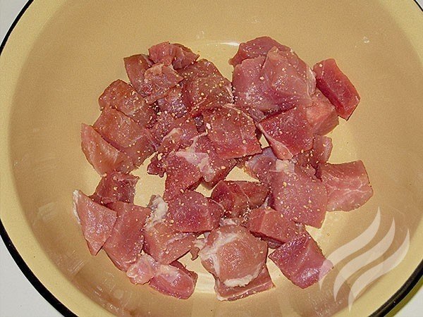 Гречка с мясом и грибами.Чтобы блюдо получилось сочным и ароматным, можно приготовить его в пакете ... - 2