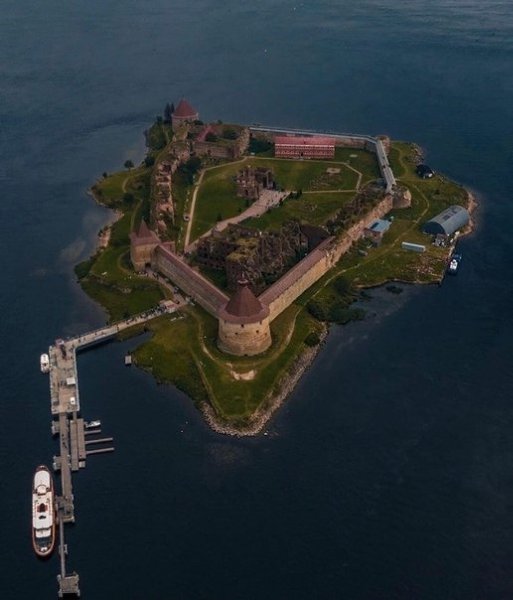 �������� ������ � ������������� �������.ph: droneflot - 4
