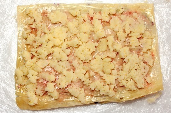 «Сельдь под шубой» в лаваше. Популярный салат «Селедка под шубой» заверните в лаваш и подайте как ... - 7