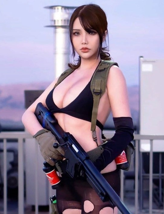           Metal Gear Solid V.  ...