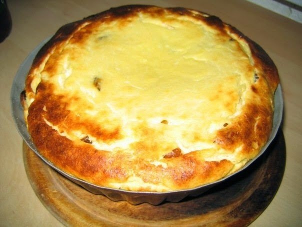 ХРУСТЯЩАЯ КАРТОШЕЧКА, ЗАПЕЧЕННАЯ С ГРИБАМИ.Ингредиенты:· Картофель — 300 г· Шампиньоны свежие — 500 ...