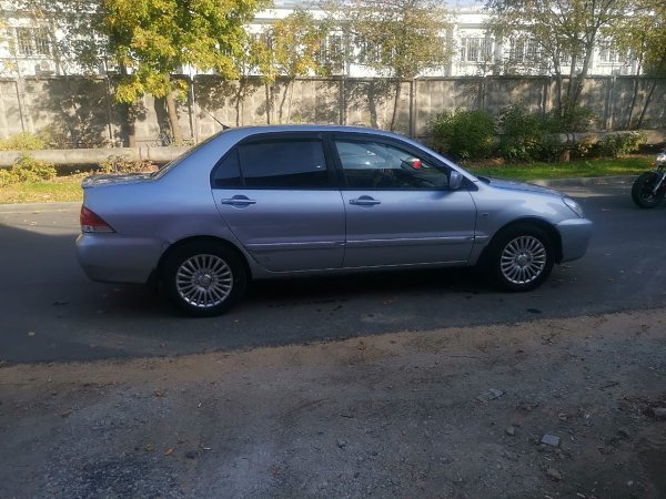 Г. Москва.Mitsubishi Lancer 9 (ресталинг)Год: 2005Пробег: 300 000Мотор: 1.6 (4G18)Цена: 180000 ... - 8