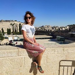 Oxana, 39, 