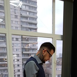 ���, ������, 42 ����