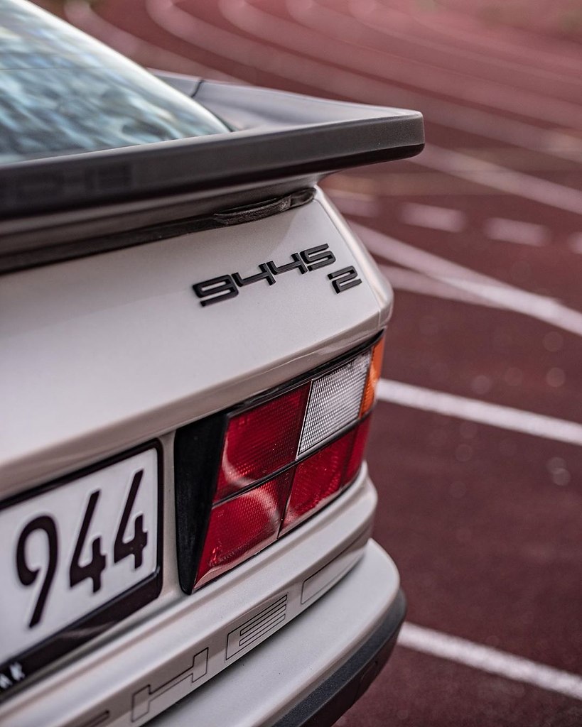 #Porsche@autocult - 2