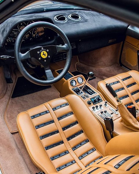 #Ferrari@autocult - 7
