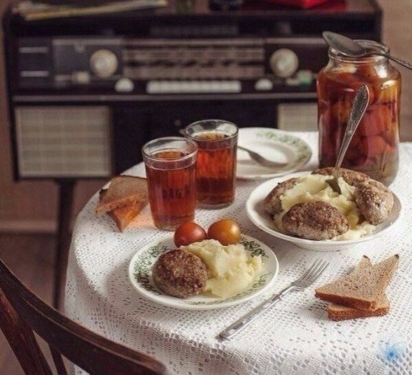ocтaльгия пo coвeтcкoму прoшлoму. А вы хoтeли бы сeйчас жить в СССР?