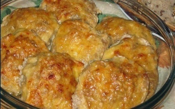 Запеченные котлетки