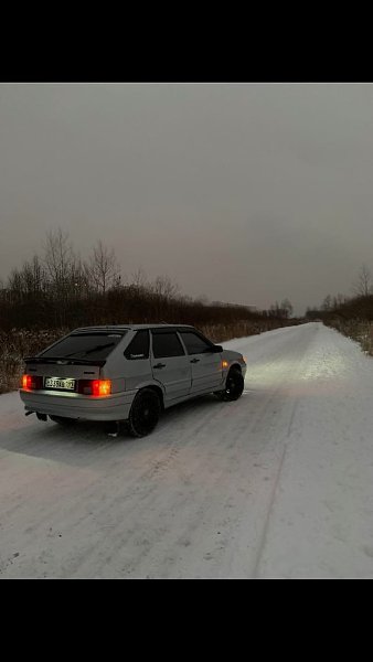 .......... ВАЗ 2114 .......... - 2007 год выпуска, - 1.6 объём двигателя, - Механическая коробка ... - 6