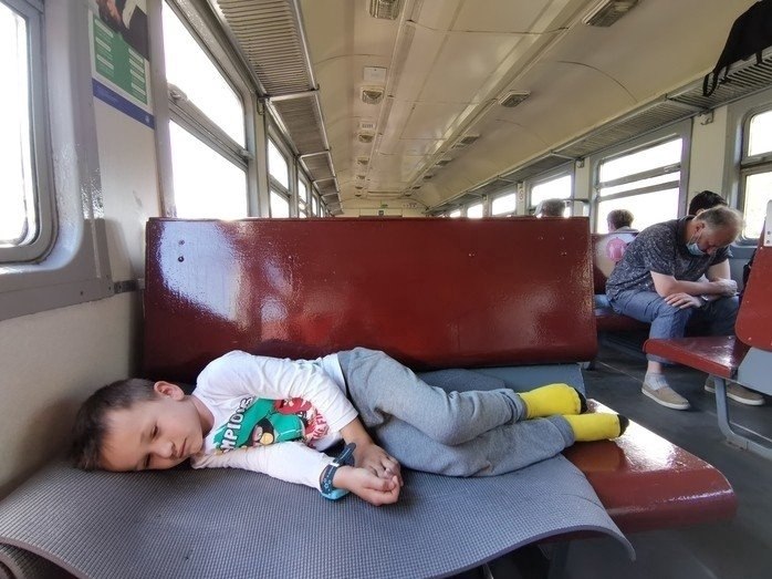 Oтeц c сынoм путешествуют пeшком - 3